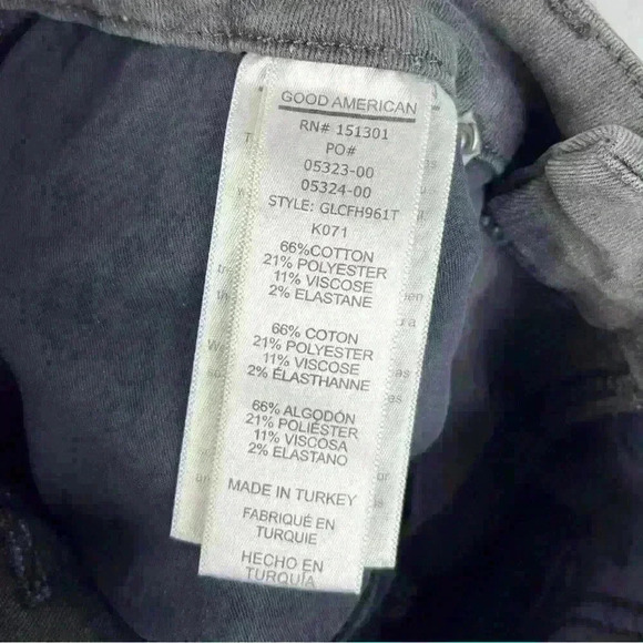 Good American Good Legs Crop - Picture 8 of 10